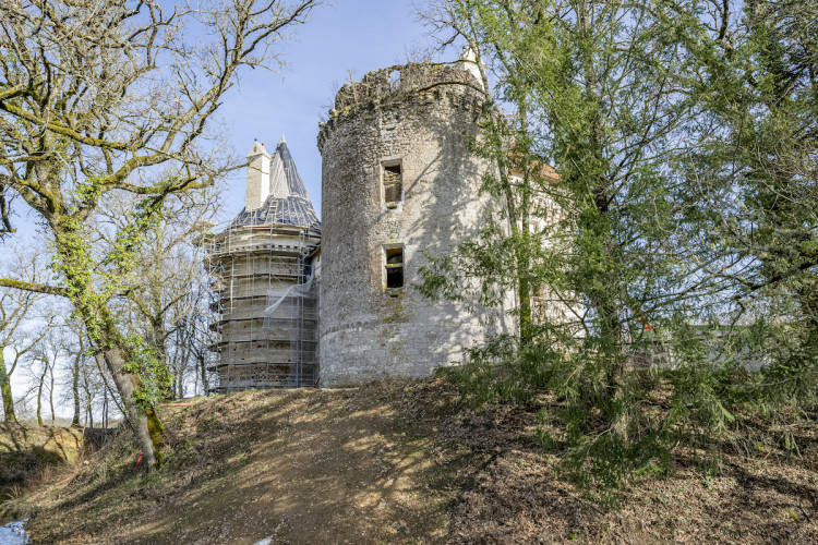La château de Jacquou le Croquant bientôt restauré ActuaLitté