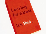 “Je cherche un livre... rouge” : la bibliothèque des livres dont on se souvient presque
