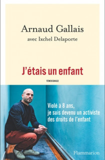 Arnaud Gallais se bat pour les droits des enfants en témoignant