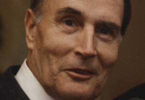 Solenn de Royer révèle Le Dernier Secret de Mitterrand : un amour “à huis clos”