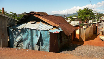 À Mayotte, la chaine du livre face aux difficultés “permanentes”