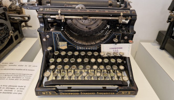 Entre Pascaline et Underwood, une histoire des machines à écrire et calculer