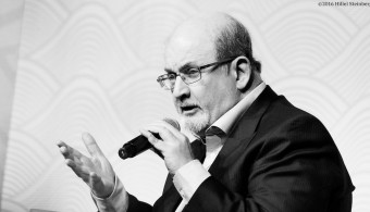 Attentat contre Rushdie : les Etats-Unis annoncent des sanctions
